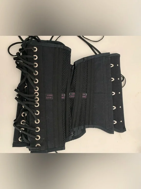 MCC Mystic City Black Lace-Up Underbust Corset Waist Cincher Trainer, 28 in/71cm - Picture 5 of 6